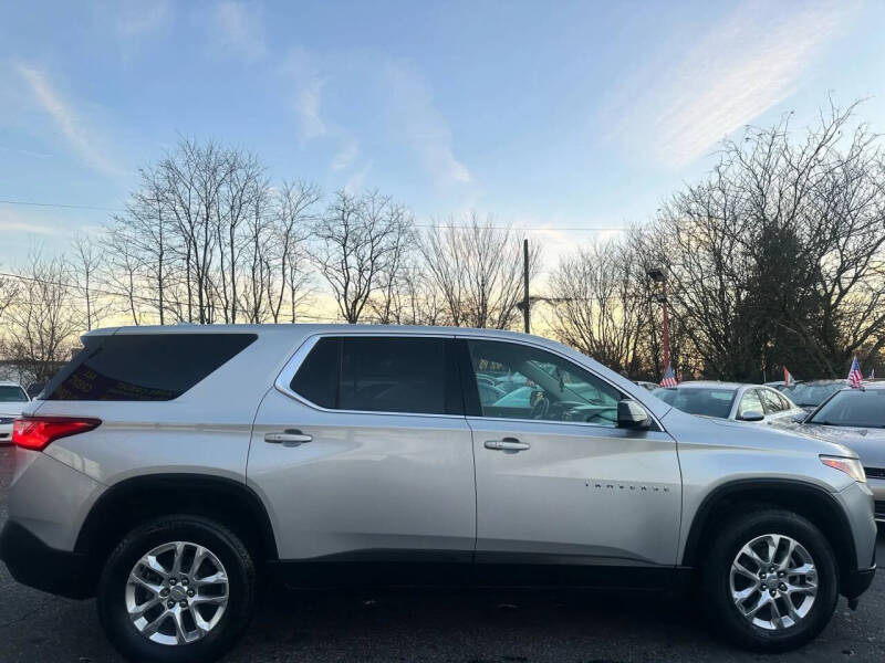 2019 Chevrolet Traverse LS