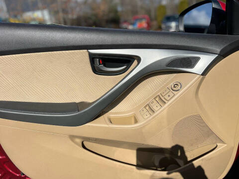 2012 Hyundai Elantra GLS