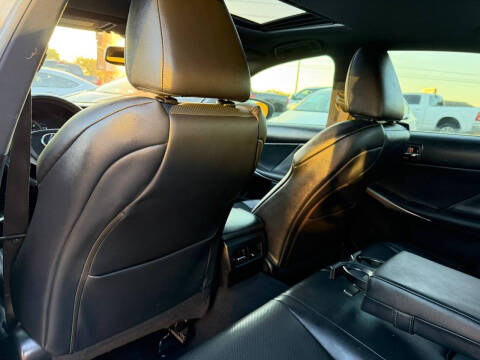 2015 Lexus IS 250 Crafted Line
