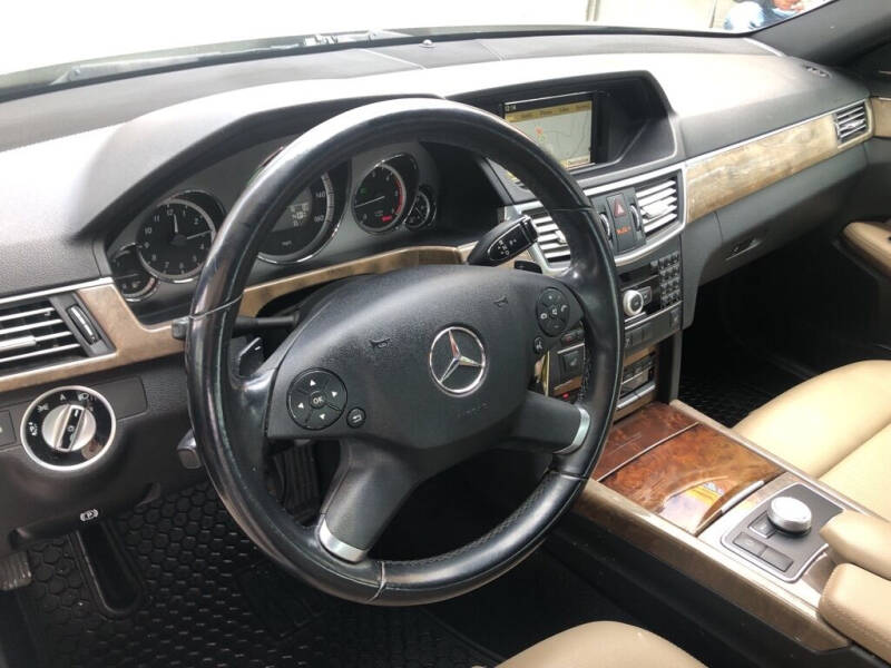 2011 Mercedes-Benz E-Class