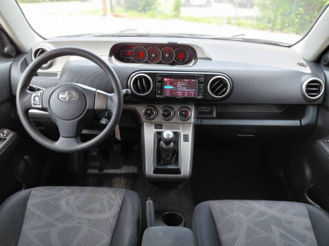 2014 Scion xB