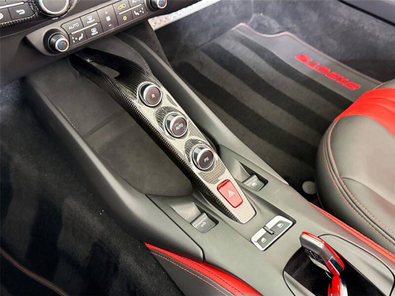 2021 Ferrari 812 GTS
