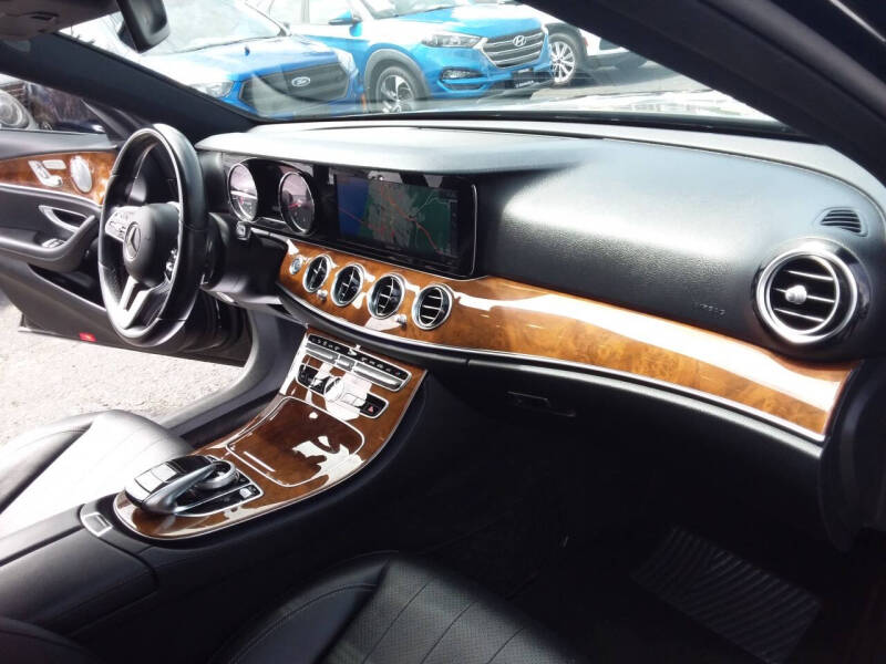 2019 Mercedes-Benz E-Class E 300