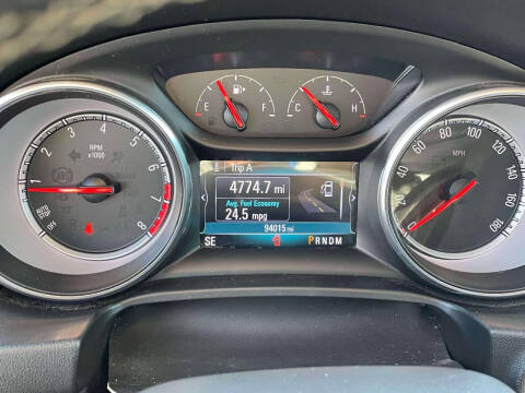 2018 Buick Regal Sportback Essence