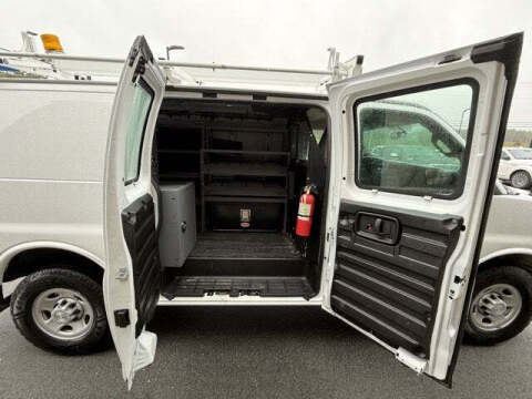 2017 Chevrolet Express 2500