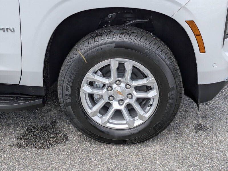 2026 Chevrolet Suburban LS