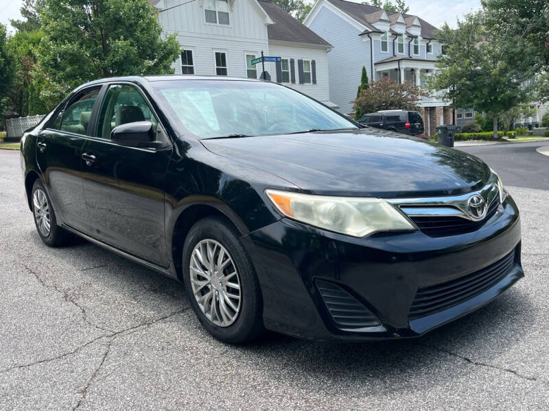 Used 2014 Toyota Camry LE with VIN 4T1BF1FK6EU771726 for sale in Roswell, GA