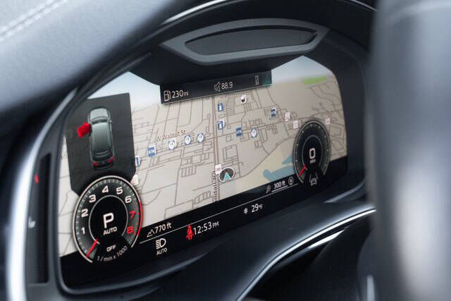 2023 Audi Q7 quattro Premium Plus 55 TFSI