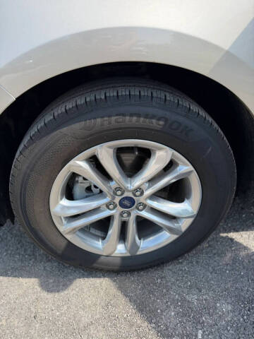 2017 Ford Edge SEL