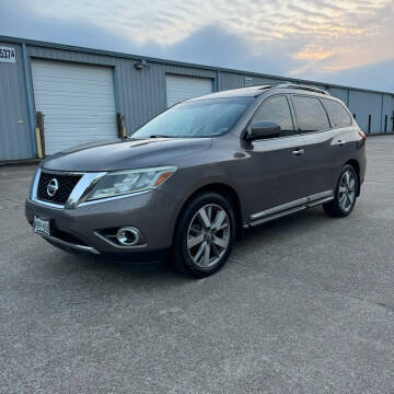 2014 Nissan Pathfinder for sale at Humble Like New Auto in Humble TX