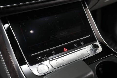 2019 Audi Q8 quattro Prestige 55 TFSI