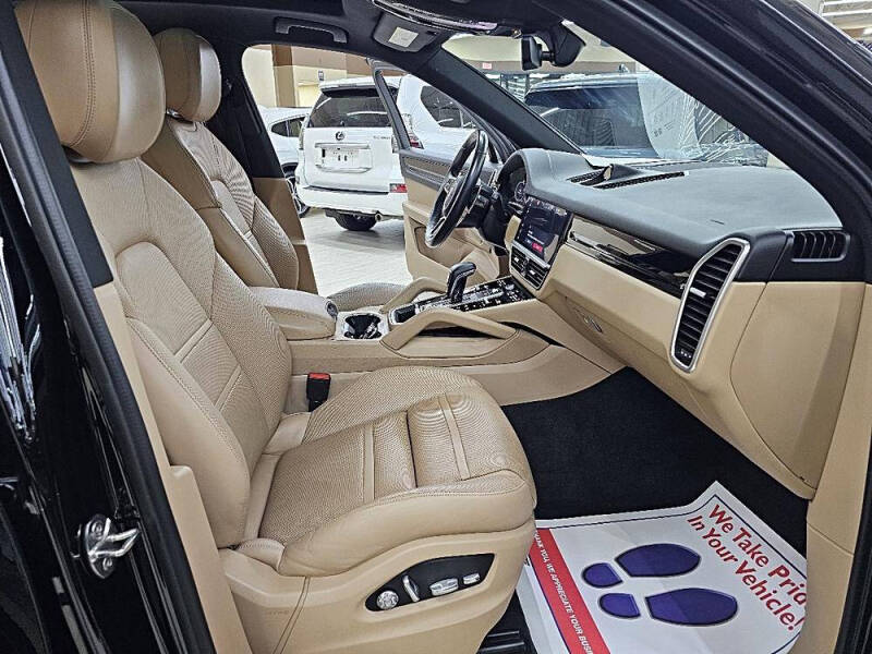 2020 Porsche Cayenne