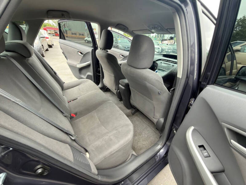 2010 Toyota Prius I