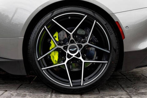 2025 Aston Martin Vanquish