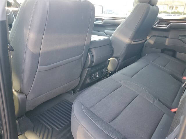 2023 GMC Sierra 1500 SLE