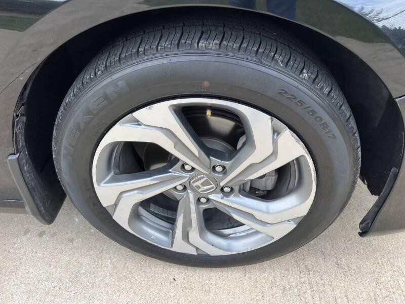 2018 Honda Accord EX-L w/Navi