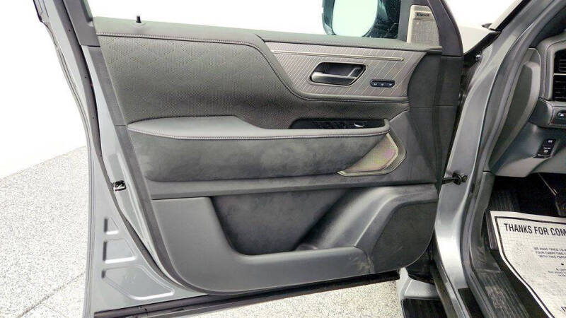 2025 Infiniti QX80 Autograph