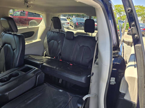 2019 Chrysler Pacifica Touring L