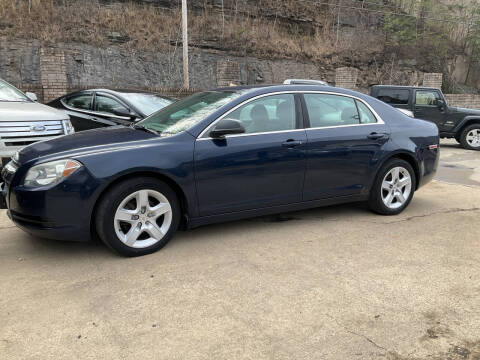 2010 Chevrolet Malibu for sale at Clark's Auto Sales in Hazard KY
