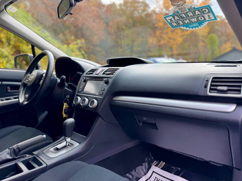 2015 Subaru Impreza 2.0i