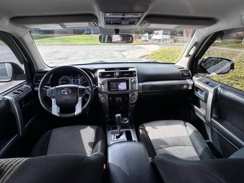 2017 Toyota 4Runner SR5