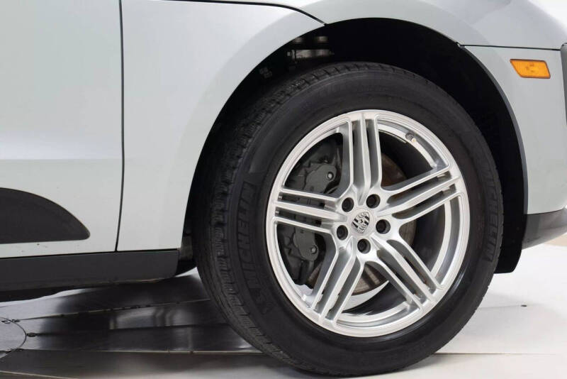 2020 Porsche Macan S