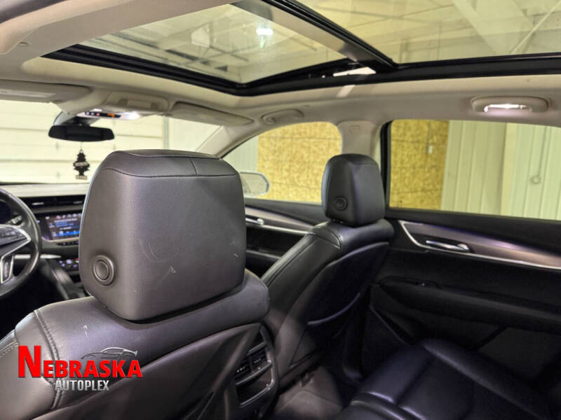 2017 Cadillac XT5 Premium Luxury