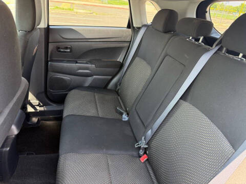 2016 Mitsubishi Outlander Sport ES