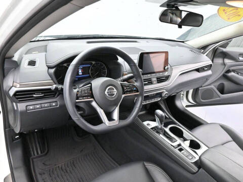 2022 Nissan Altima 2.5 SL