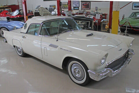 1957 Ford Thunderbird