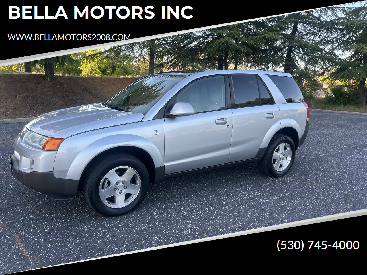 Silver 2005 Saturn Vue Base AWD 4dr SUV V6 1