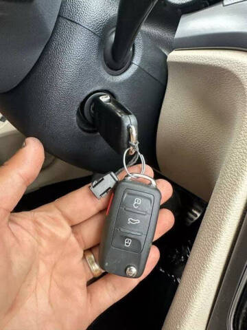 2017 Volkswagen Passat 1.8T R-Line