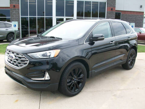 2022 Ford Edge Titanium