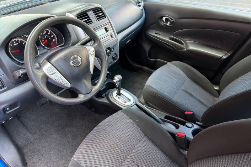 2017 Nissan Versa 1.6 SV