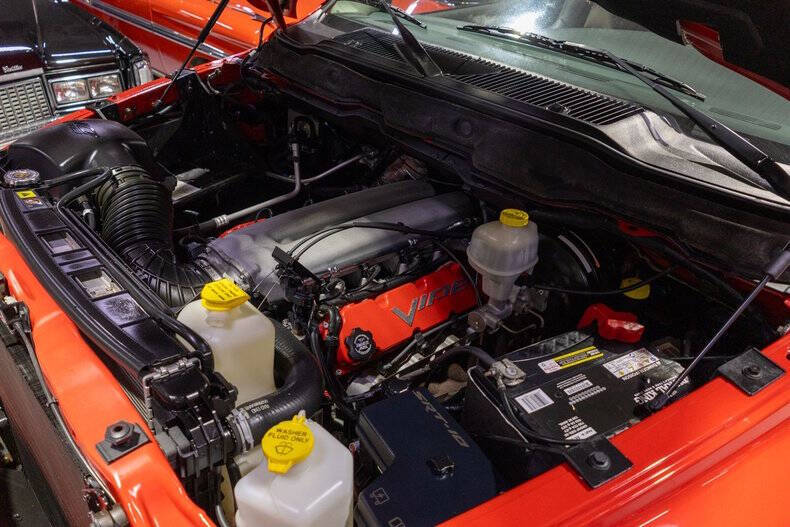 2004 Dodge Ram 1500 SRT-10