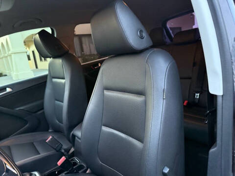 2016 Volkswagen Tiguan 2.0T SE