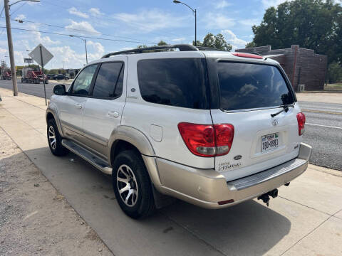 2005 Toyota Sequoia Limited
