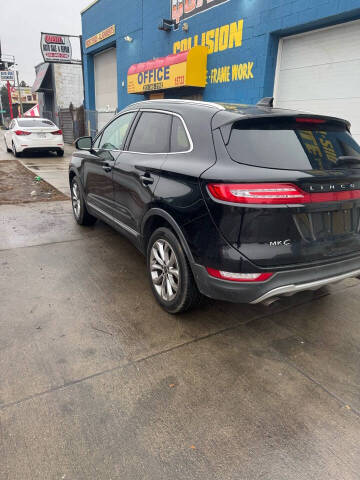 2017 Lincoln MKC Select