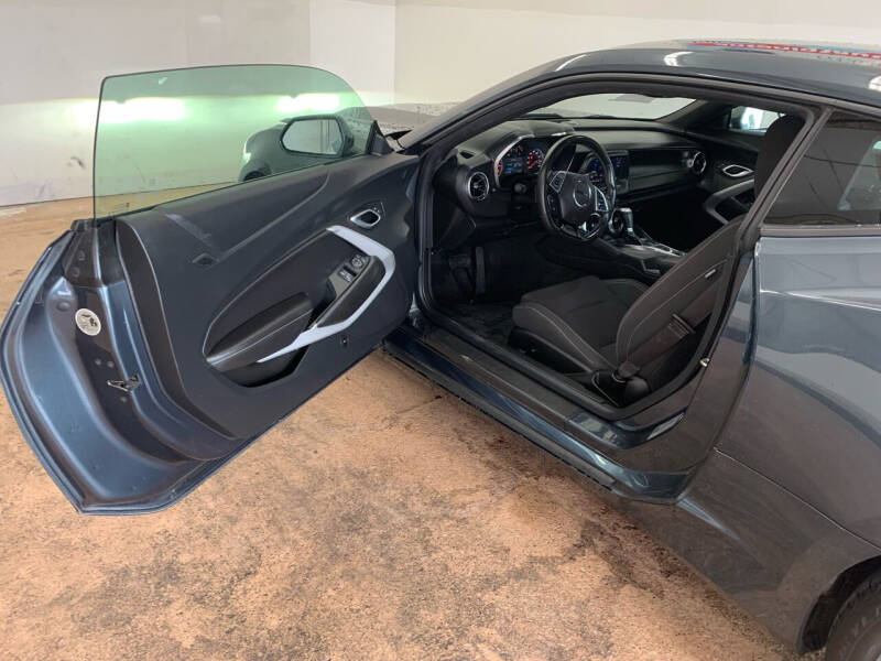 2022 Chevrolet Camaro LS