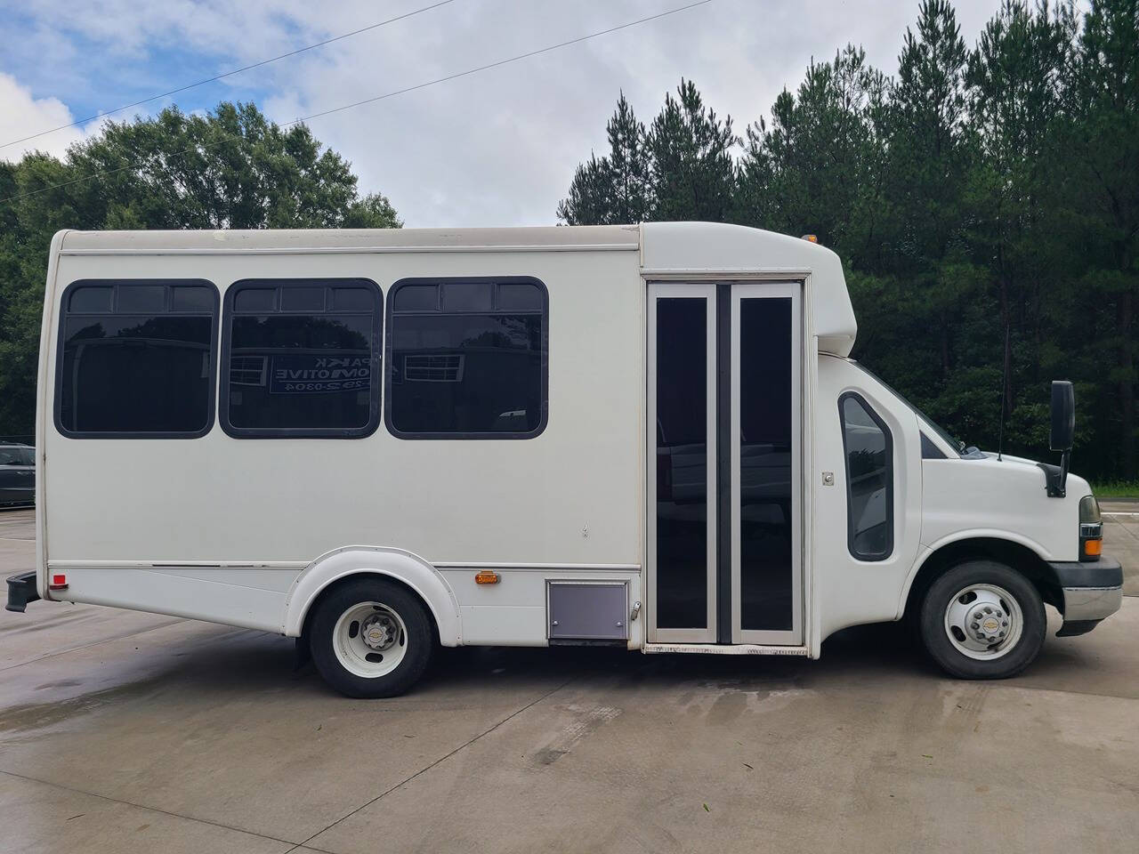 2011 Chevrolet Express for sale at PAKK AUTOMOTIVE in Peachland, NC