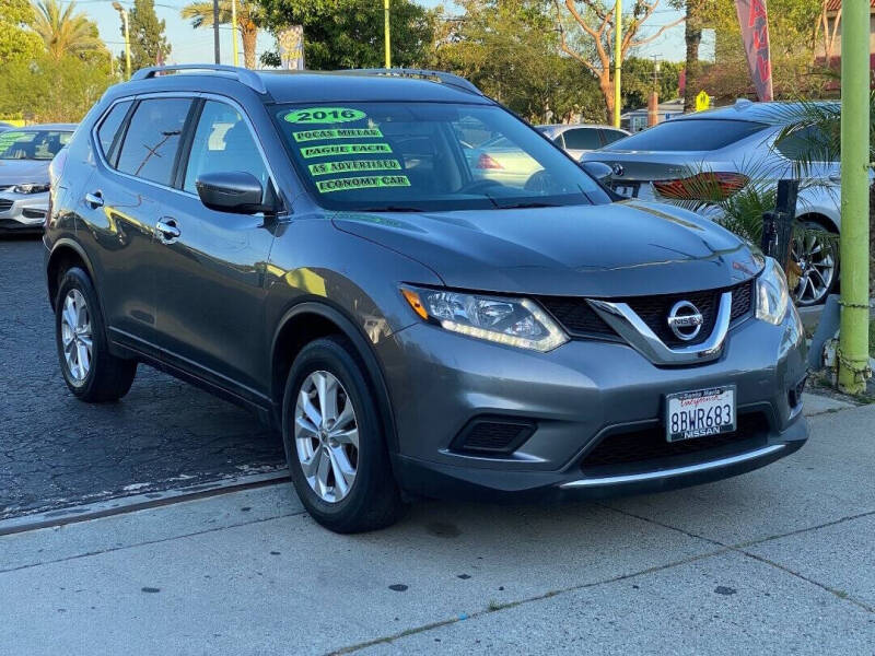 2016 Nissan Rogue SV