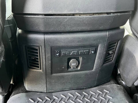 2016 RAM 2500 Laramie