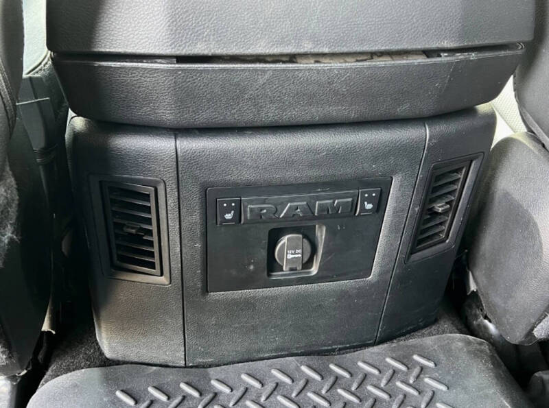 2016 RAM 2500 Laramie