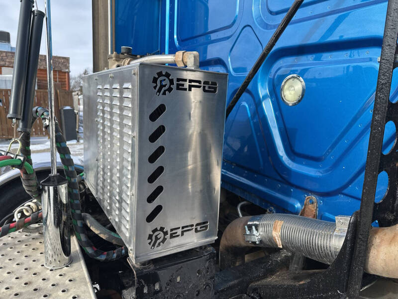 2016 Freightliner Cascadia