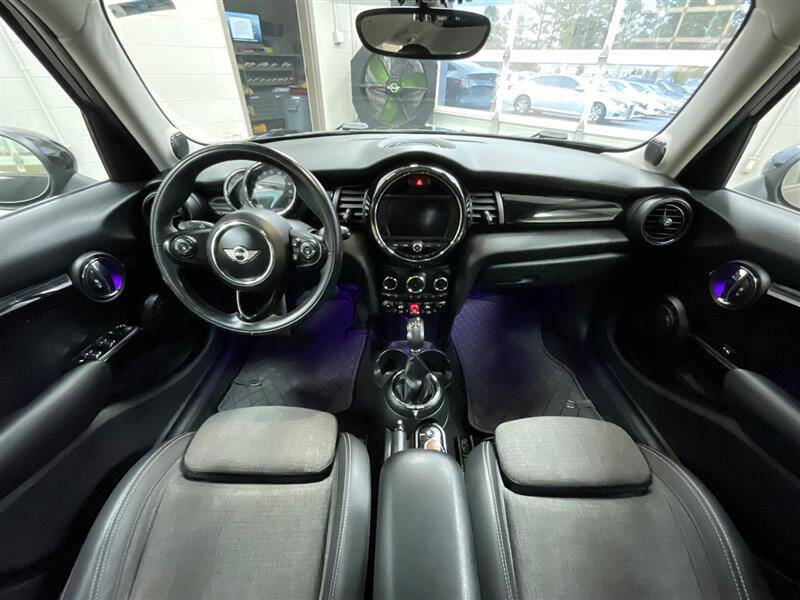 2016 MINI Hardtop 4 Door Cooper