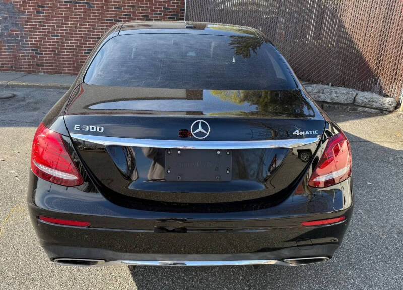 2017 Mercedes-Benz E-Class E 300 4MATIC