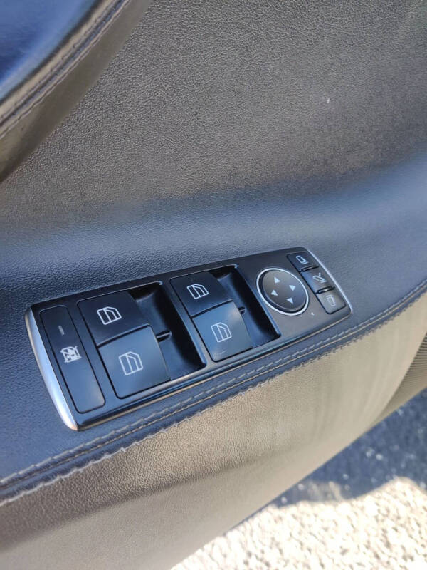 2015 Tesla Model S