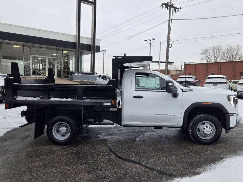 2026 GMC Sierra 3500HD CC