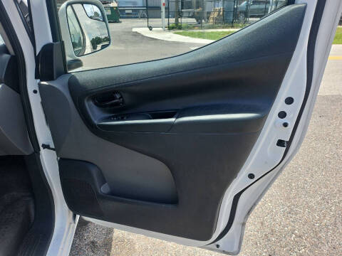 2019 Nissan NV200 SV