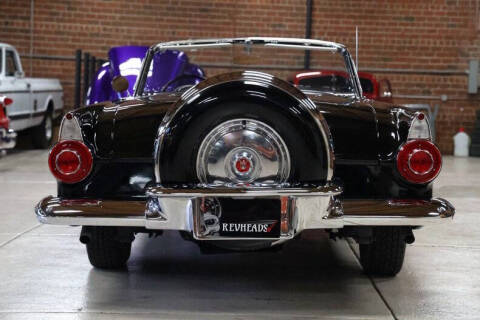 1956 Ford Thunderbird